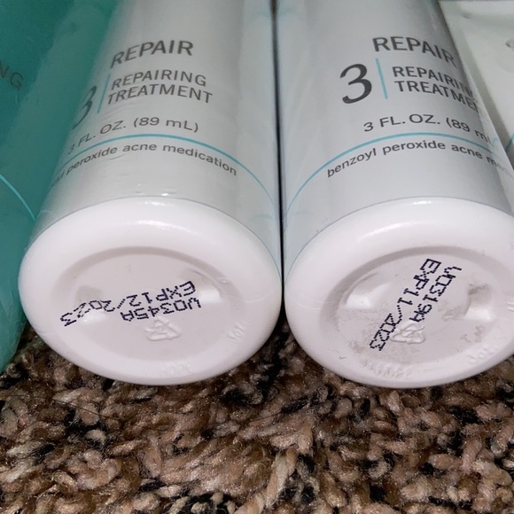 Proactiv | Original steps 2 & 3 + Green Tea Moisturizer - Picture 3 of 3